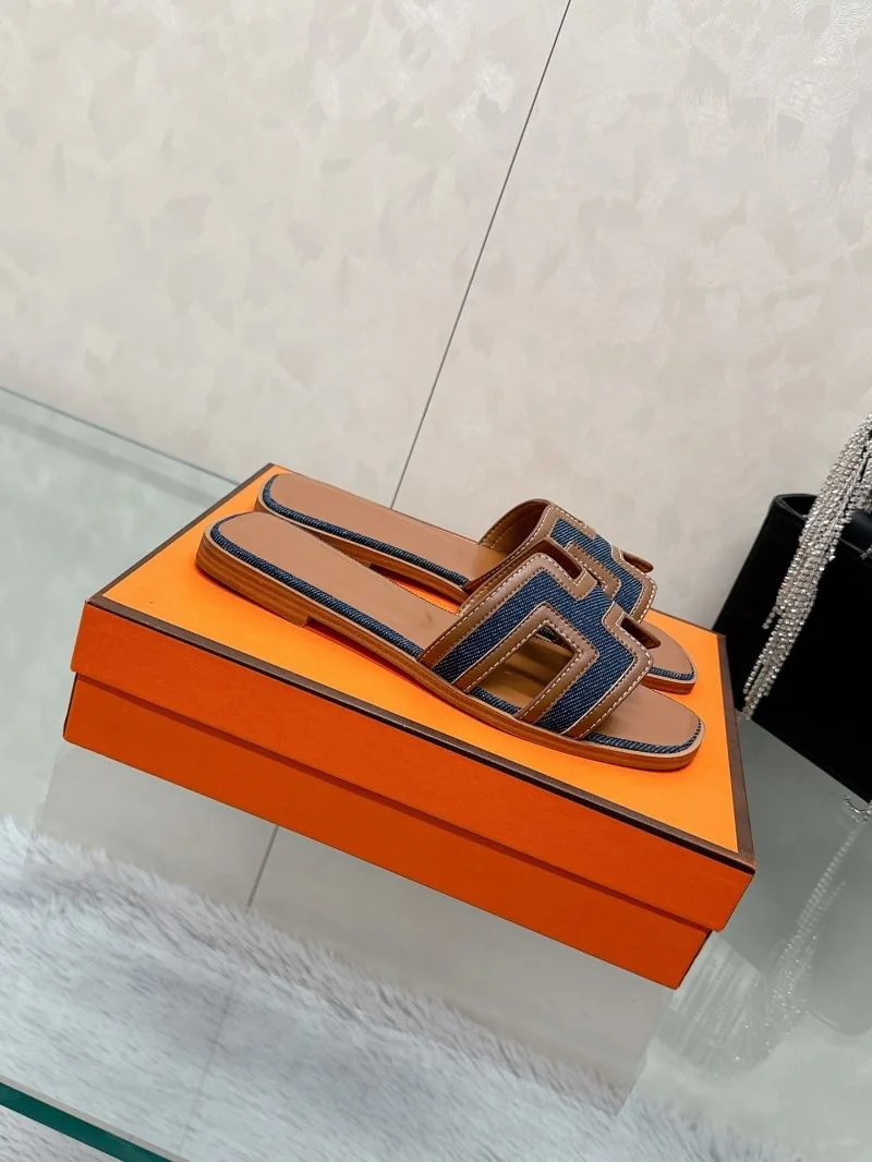 Trendsetting Hermes Slippers 26894