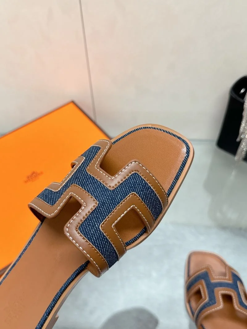 Trendsetting Hermes Slippers 26894