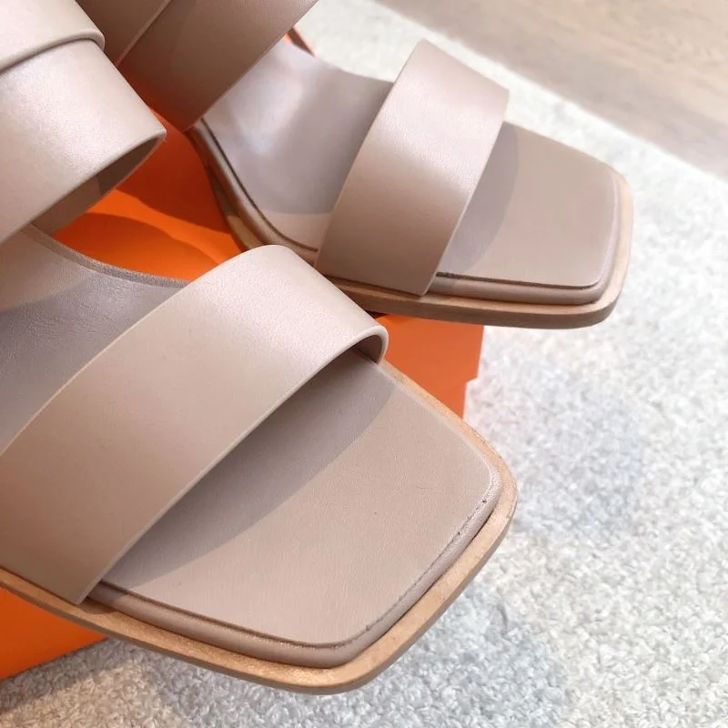 Trendsetting Hermes Slippers 26863