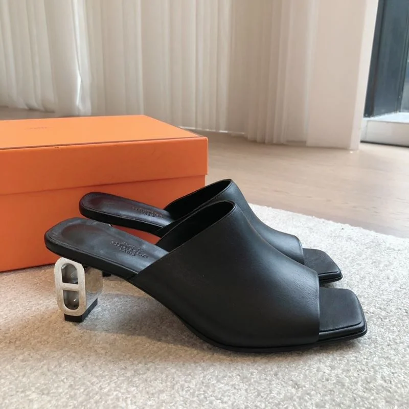 SportInspired Hermes Slippers 26851