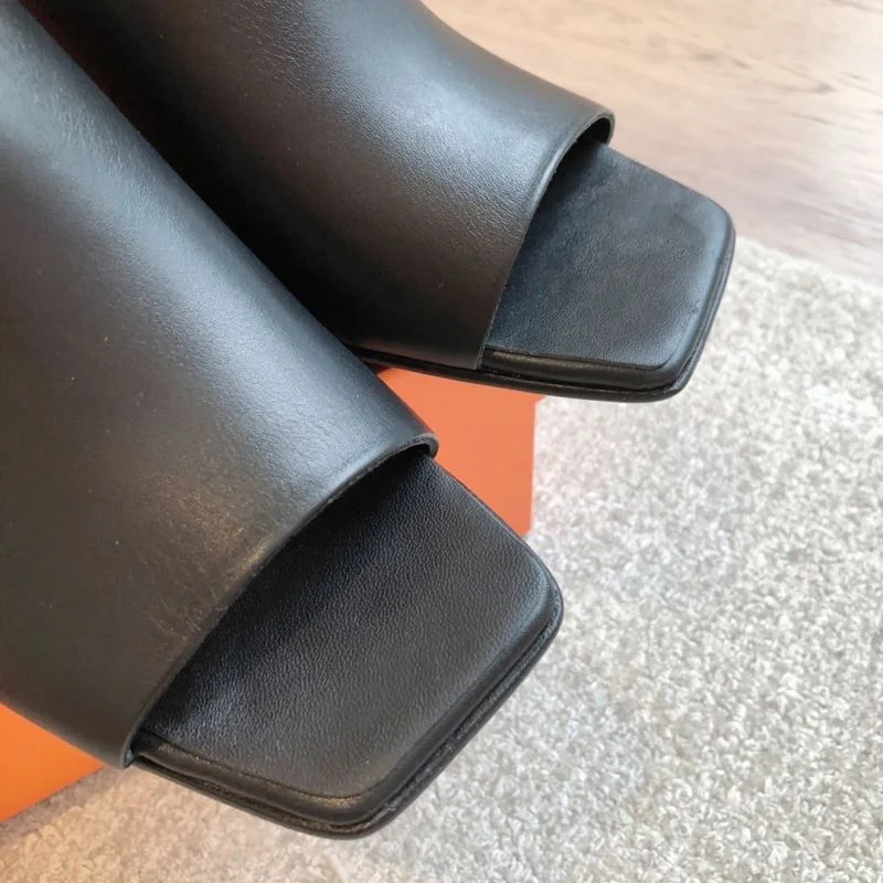 SportInspired Hermes Slippers 26851