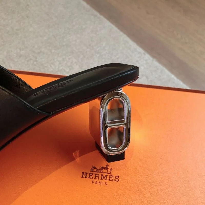 SportInspired Hermes Slippers 26851