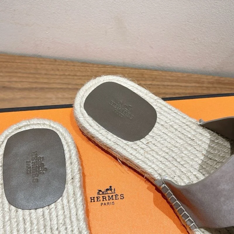 Functional Hermes Slippers 26827