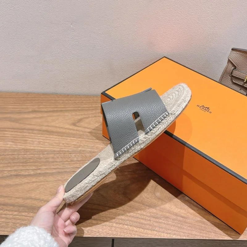 NewStyle Hermes Slippers 26819