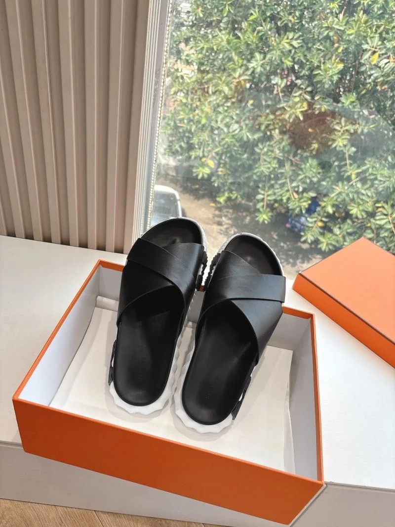 Compact Hermes Slippers 26814