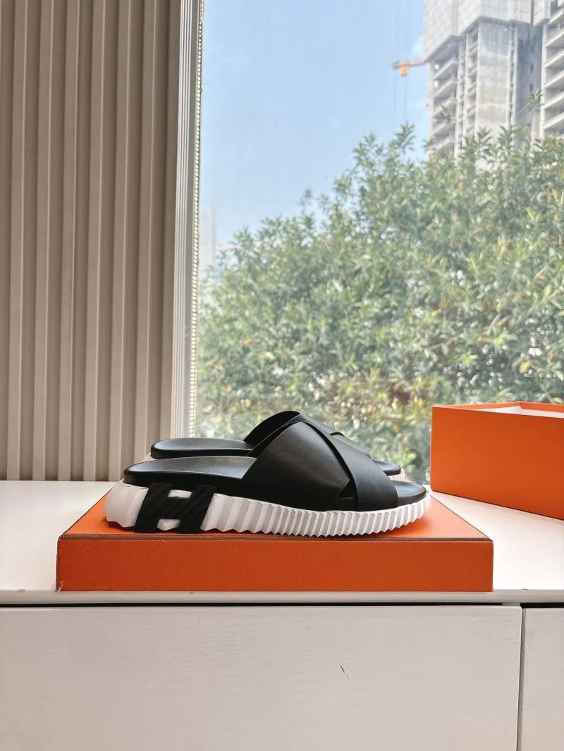 Compact Hermes Slippers 26814