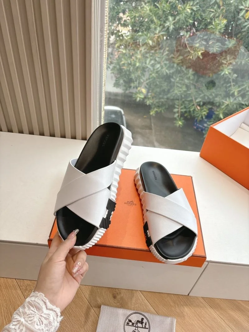 FlexibleFit Hermes Slippers 26816