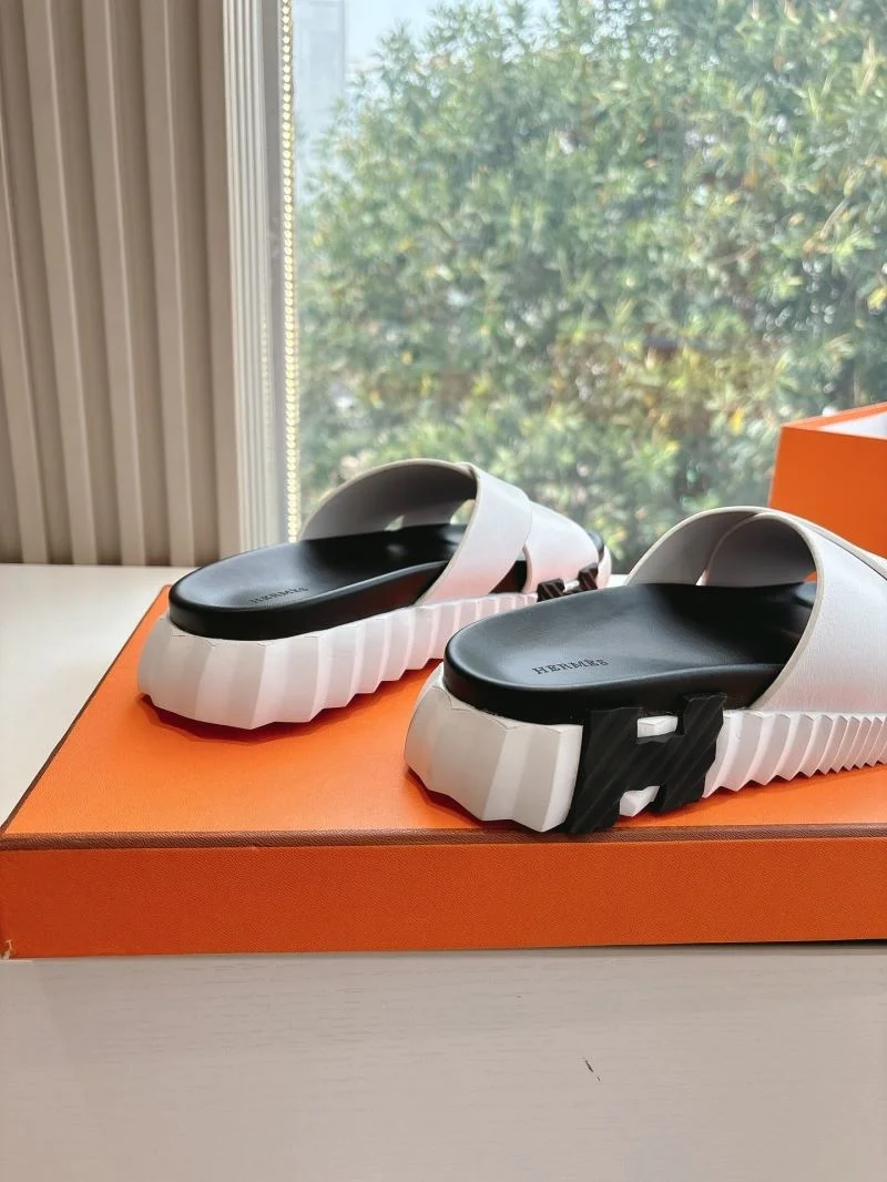 FlexibleFit Hermes Slippers 26816