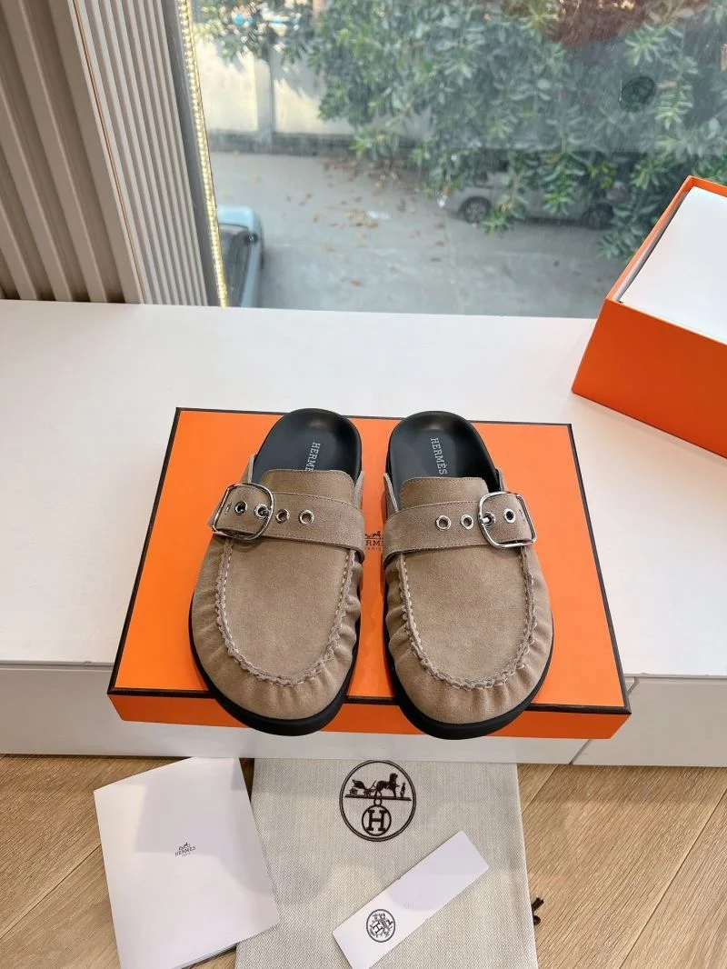 Cozy Hermes Slippers 26804