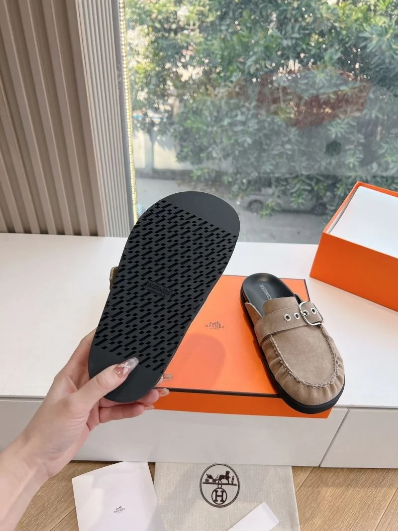 Cozy Hermes Slippers 26804