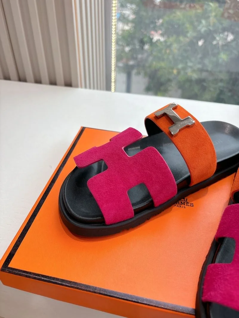 WaterResistant Hermes Slippers 26808