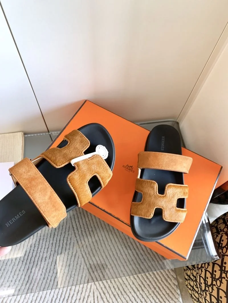 Unique Hermes Slippers 26795