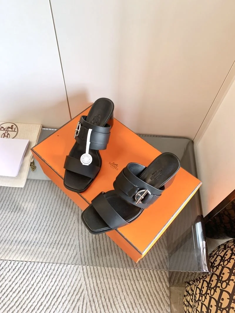 Flexible Hermes Slippers 26786