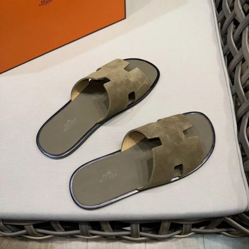 Trendsetting Hermes Slippers 27822