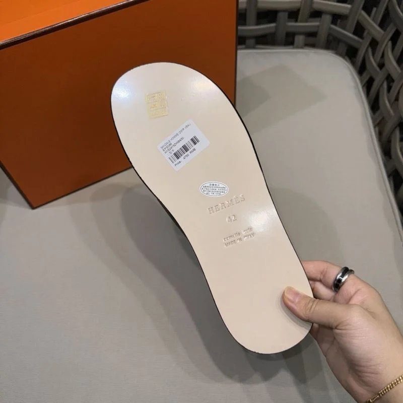 TravelReady Hermes Slippers 27813