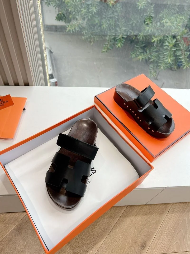 Trendsetting Hermes Slippers 28427