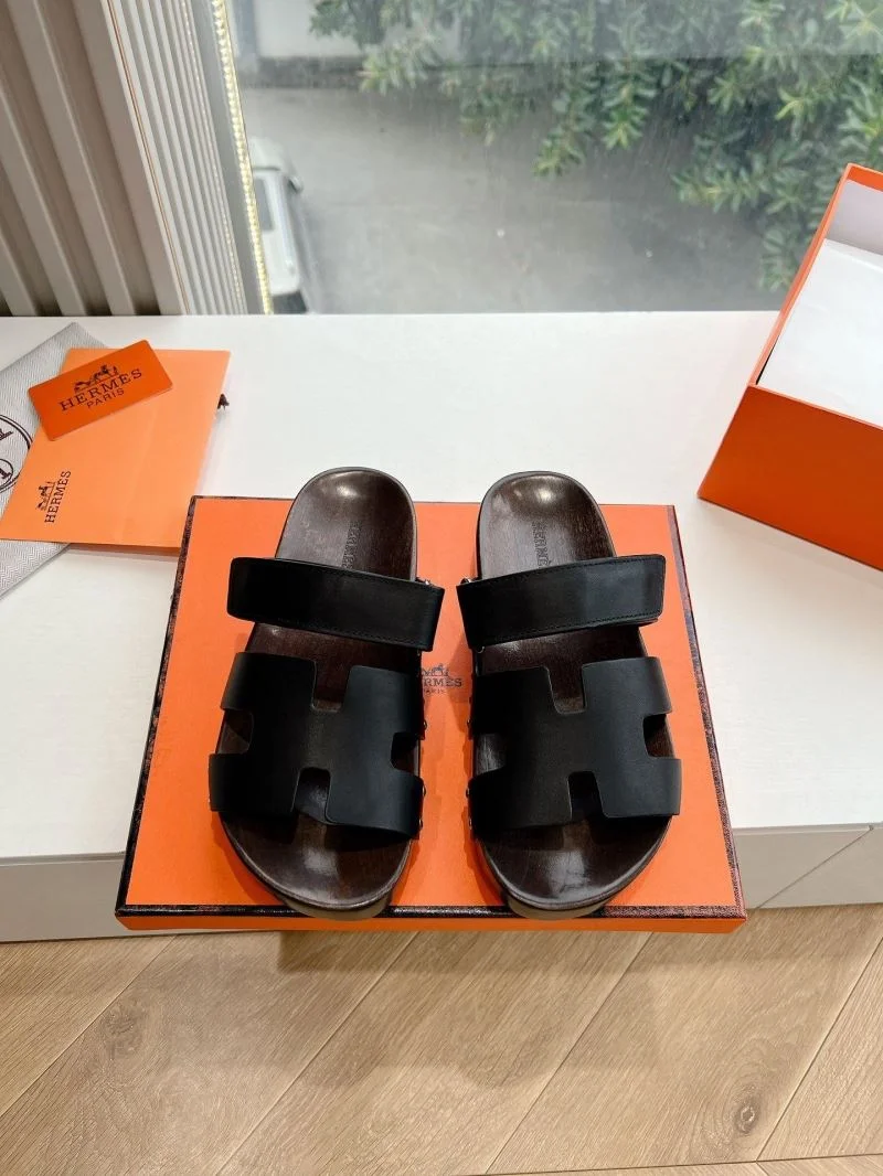 Trendsetting Hermes Slippers 28427