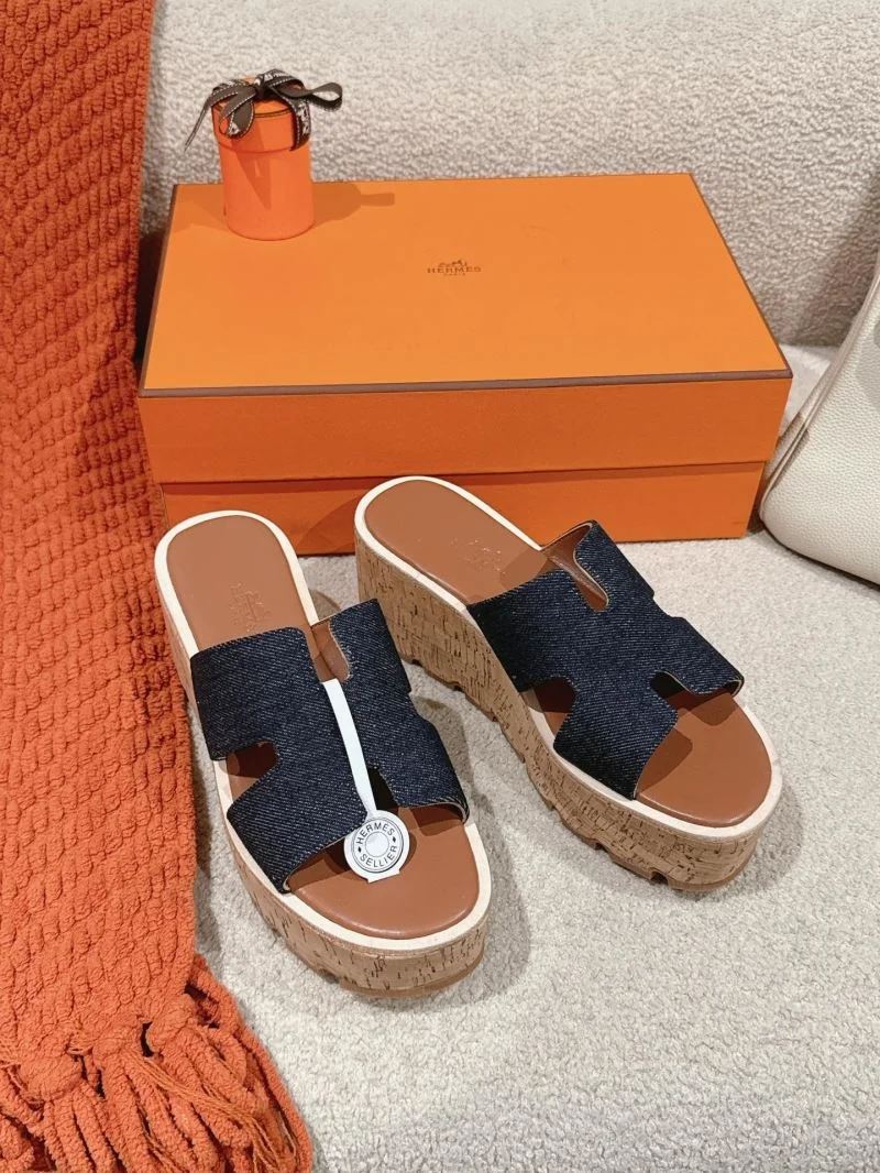 FreshLook Hermes Slippers 28428