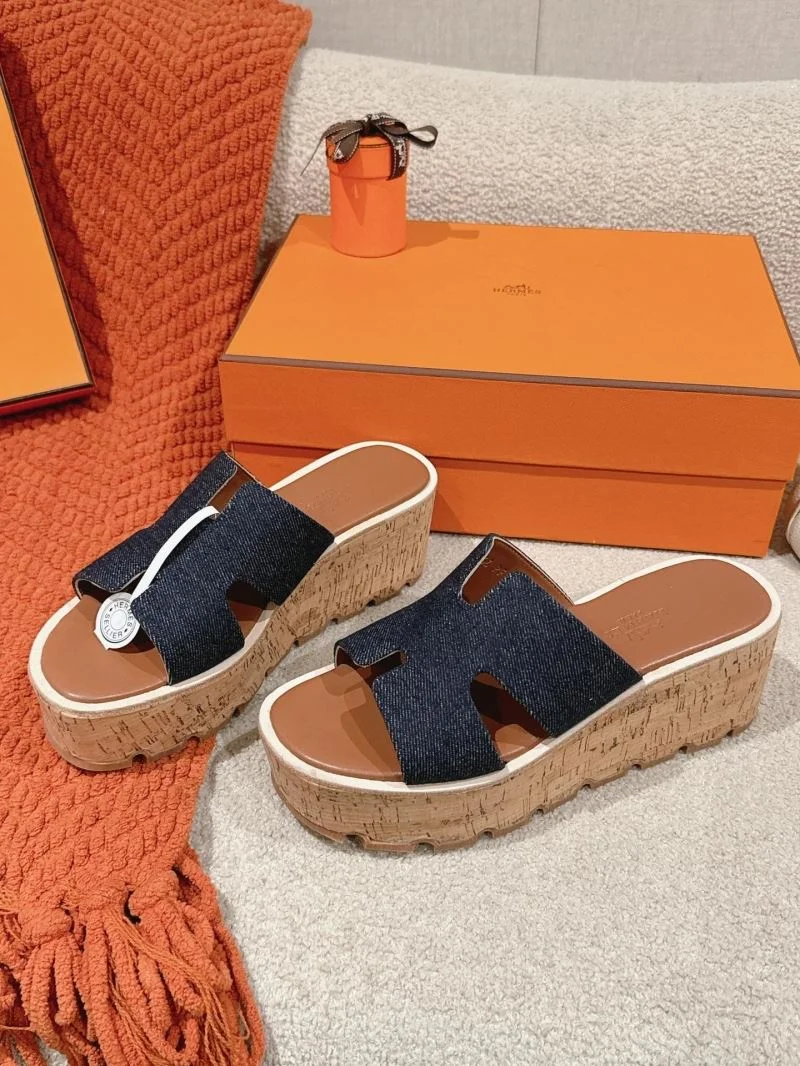 FreshLook Hermes Slippers 28428