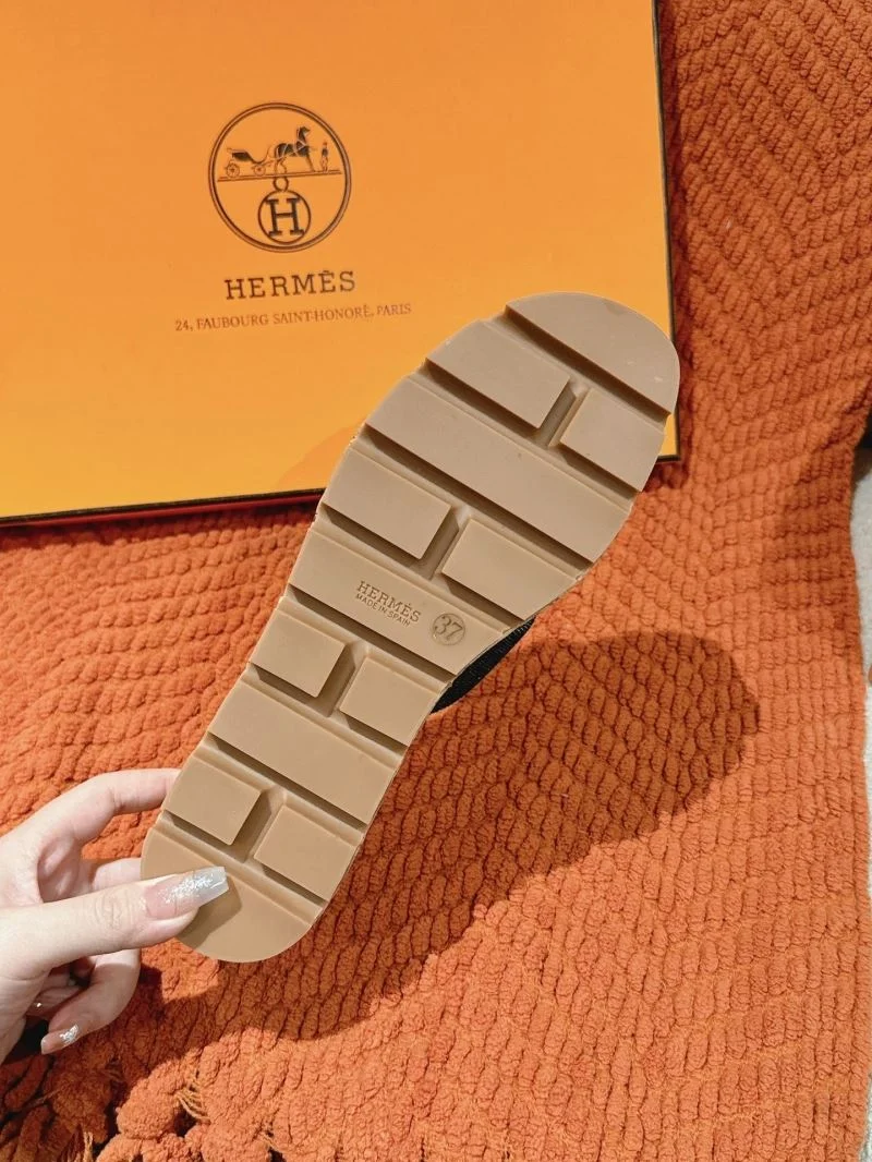 FreshLook Hermes Slippers 28428