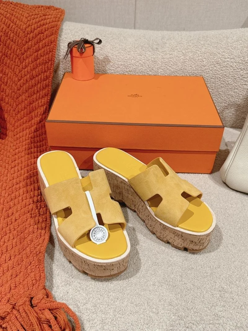 Bold Hermes Slippers 28417