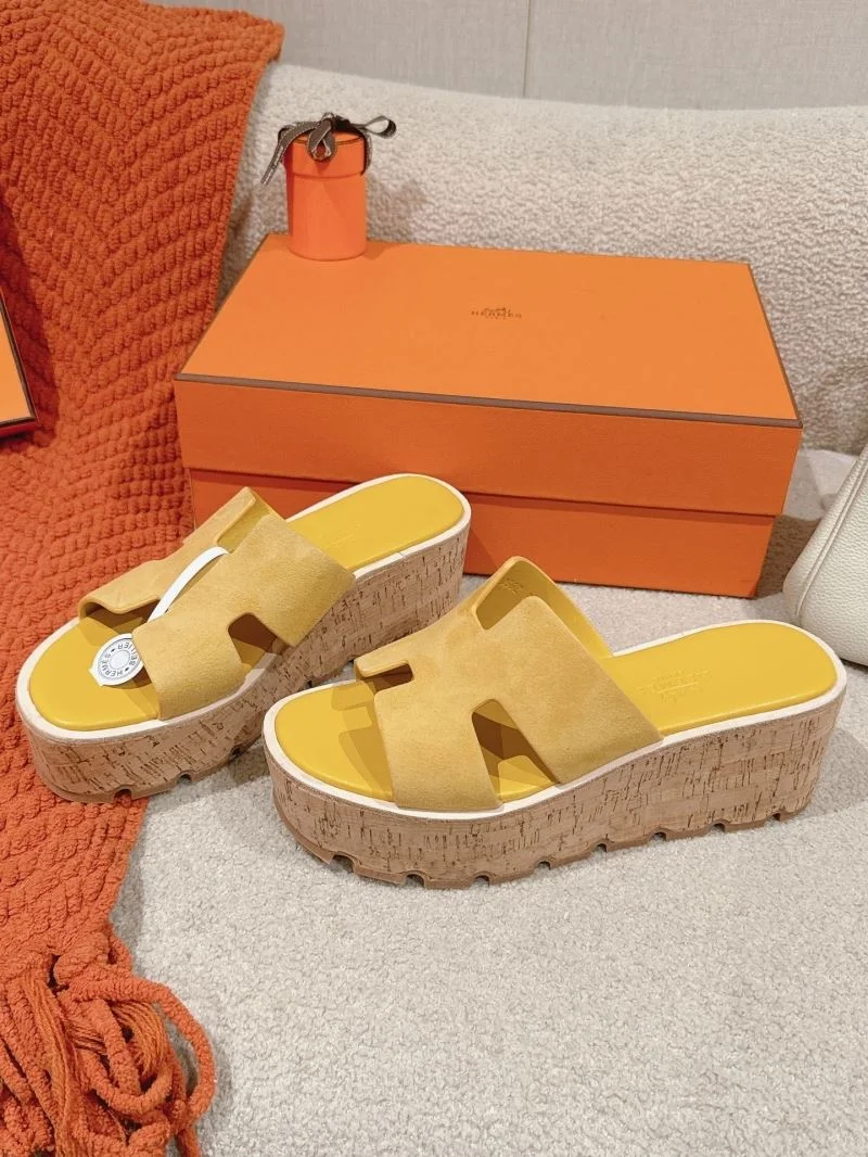 Bold Hermes Slippers 28417