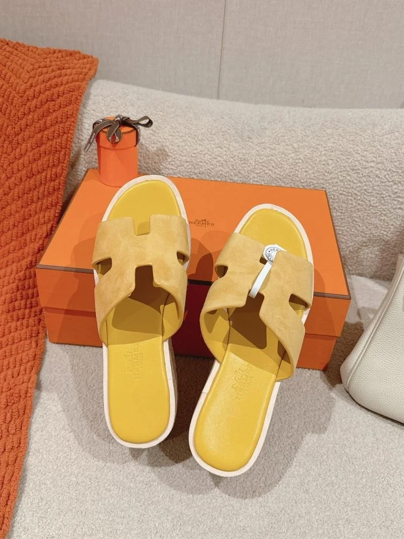 Bold Hermes Slippers 28417