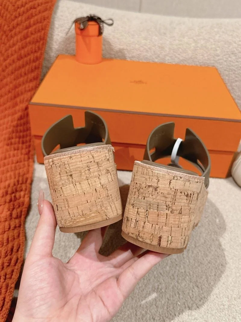 OdorResistant Hermes Slippers 28414