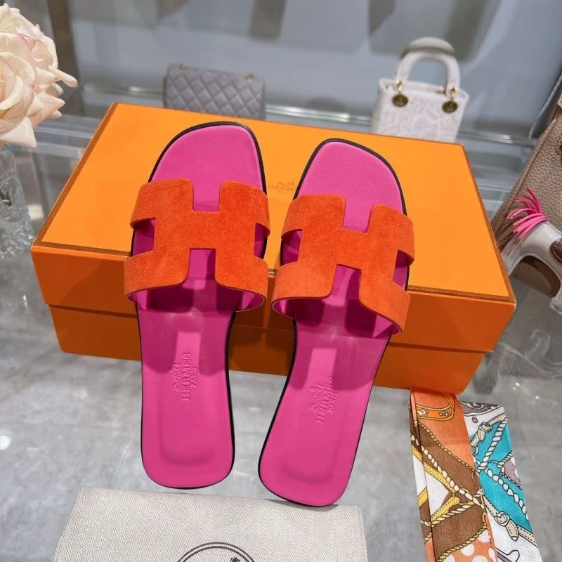 Upgraded Hermes Slippers 28399