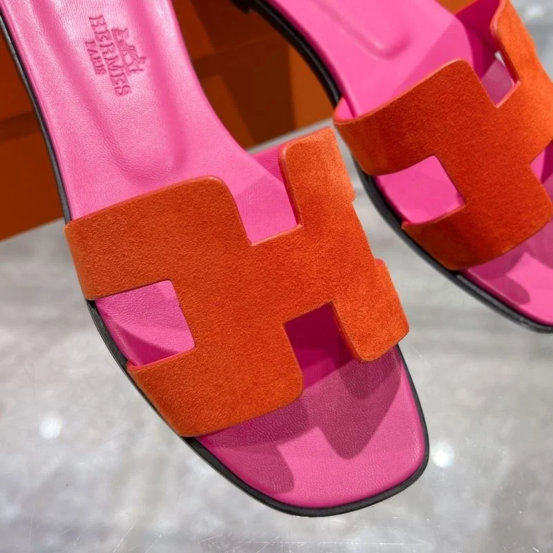 Upgraded Hermes Slippers 28399