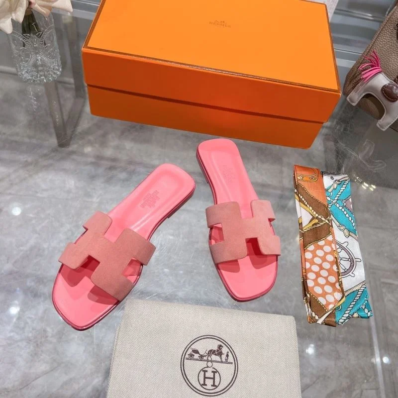 TravelReady Hermes Slippers 28389