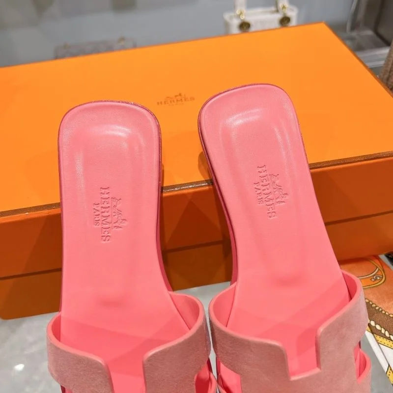 TravelReady Hermes Slippers 28389