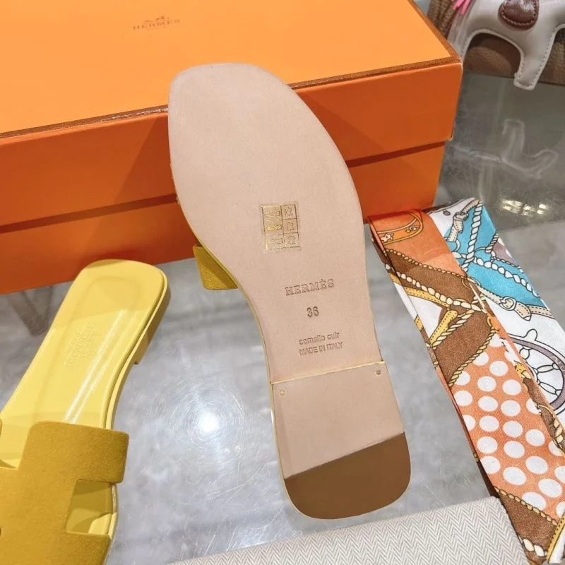 Lightweight Hermes Slippers 28393