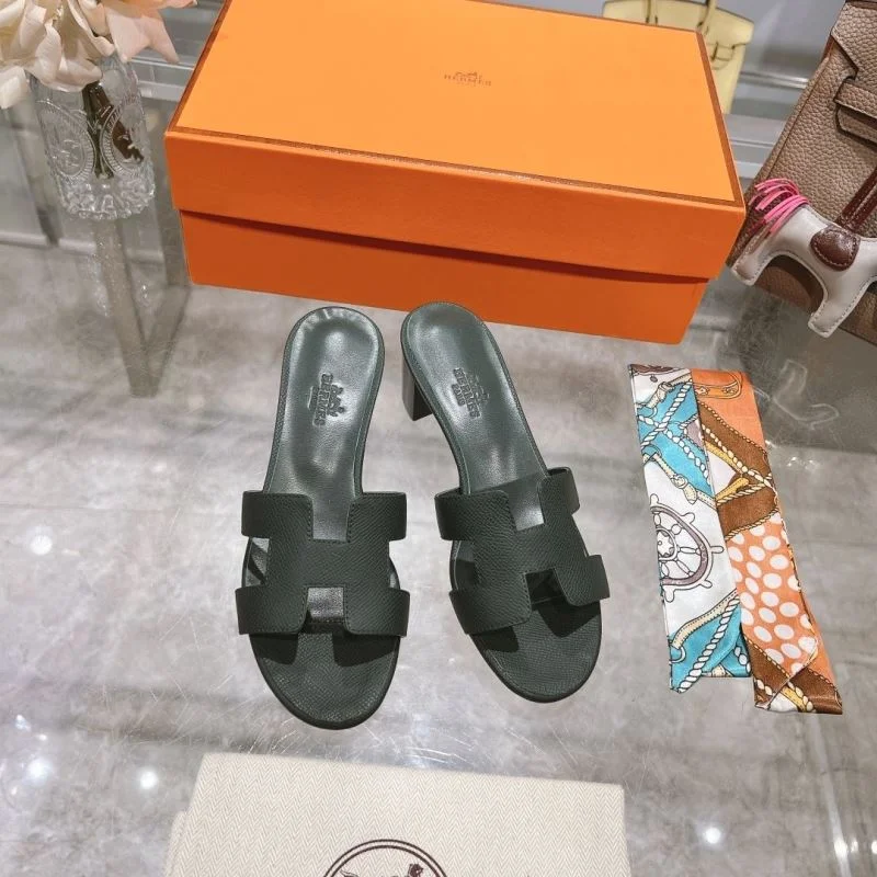 EyeCatching Hermes Slippers 28396