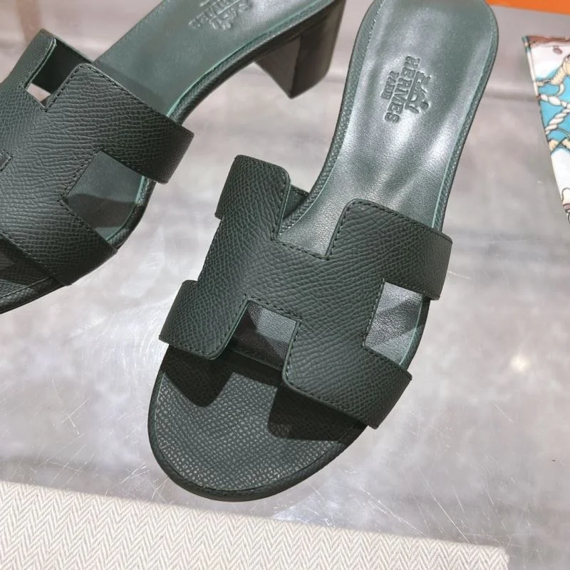EyeCatching Hermes Slippers 28396