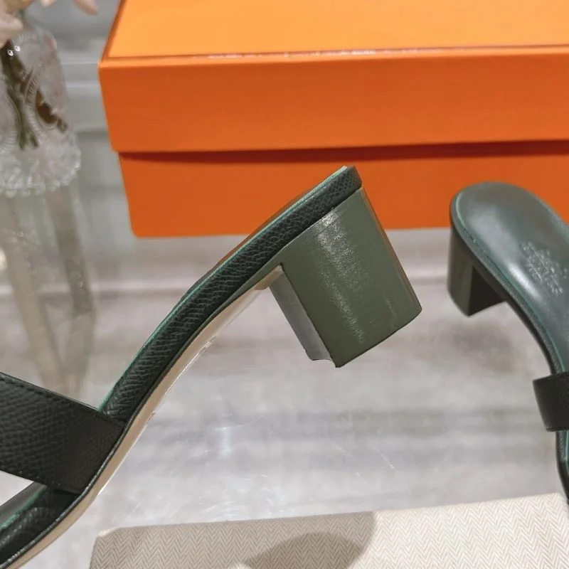 EyeCatching Hermes Slippers 28396
