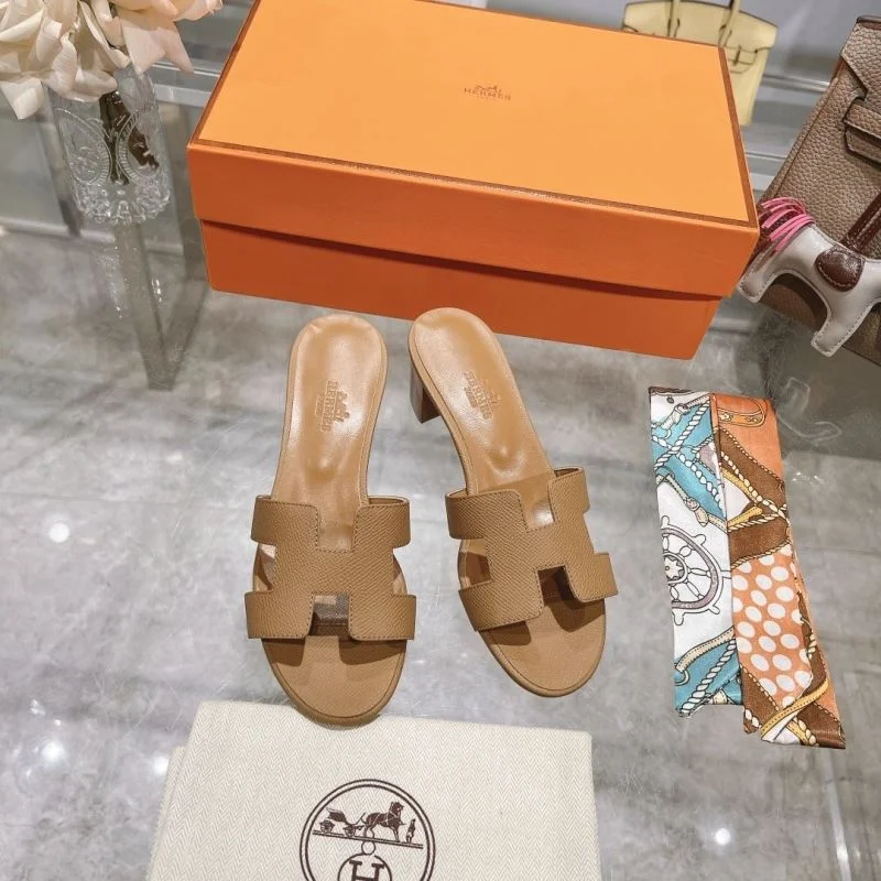 Tailored Hermes Slippers 28365