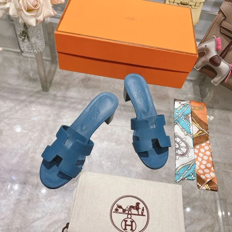 Compact Hermes Slippers 28348
