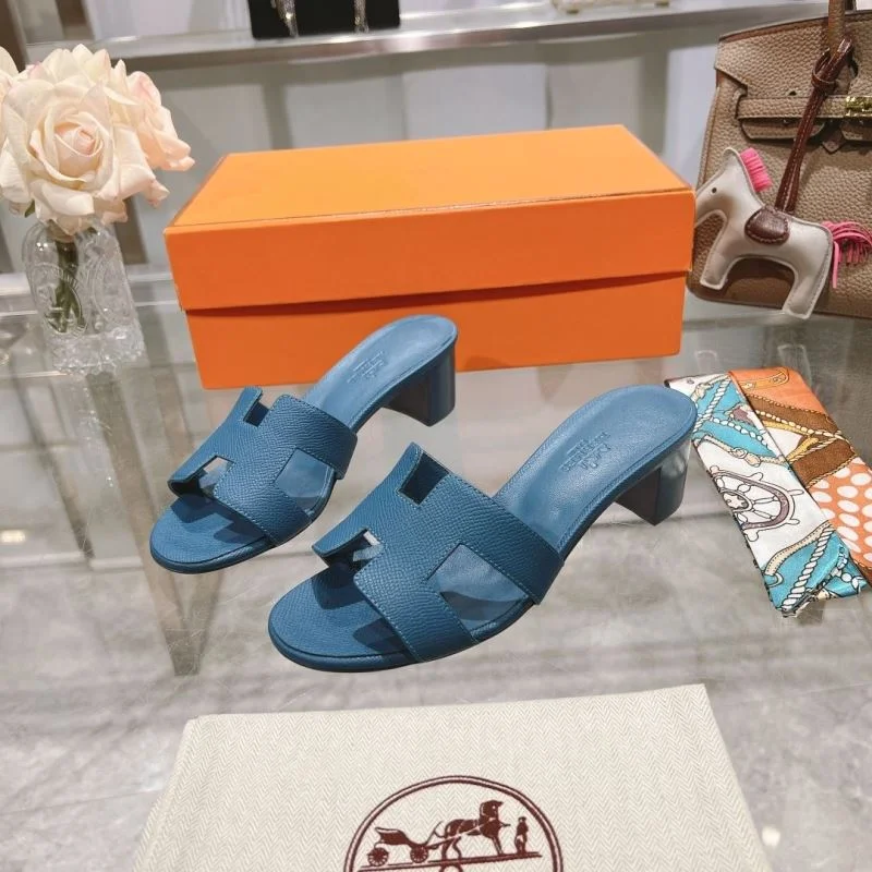 Compact Hermes Slippers 28348