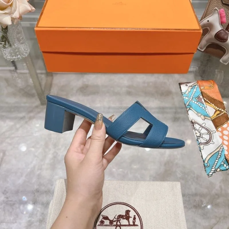 Compact Hermes Slippers 28348