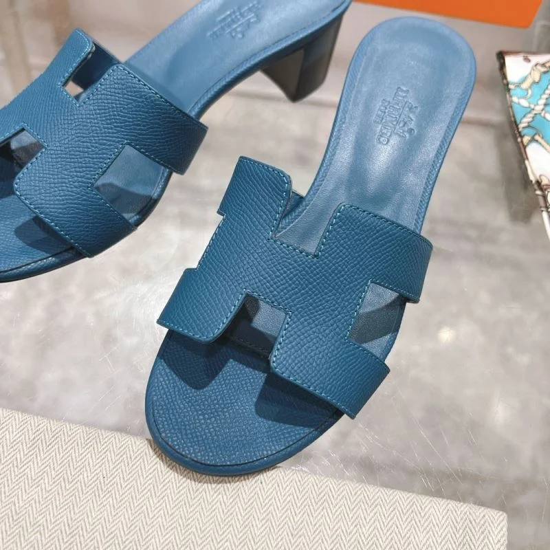 Compact Hermes Slippers 28348