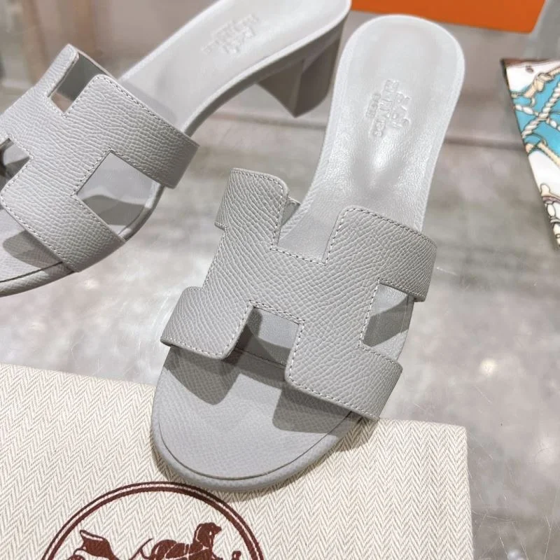 Resilient Hermes Slippers 28328