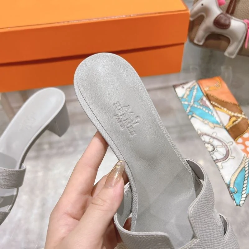 Resilient Hermes Slippers 28328
