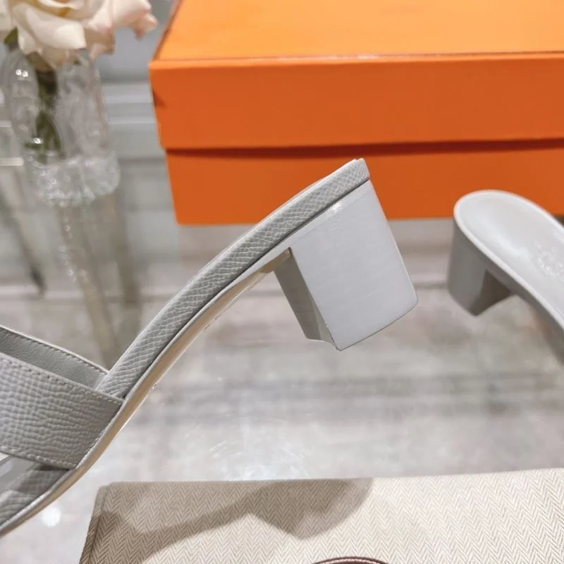Resilient Hermes Slippers 28328