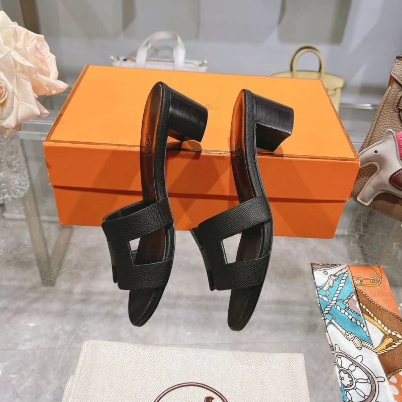 Contemporary Hermes Slippers 28350