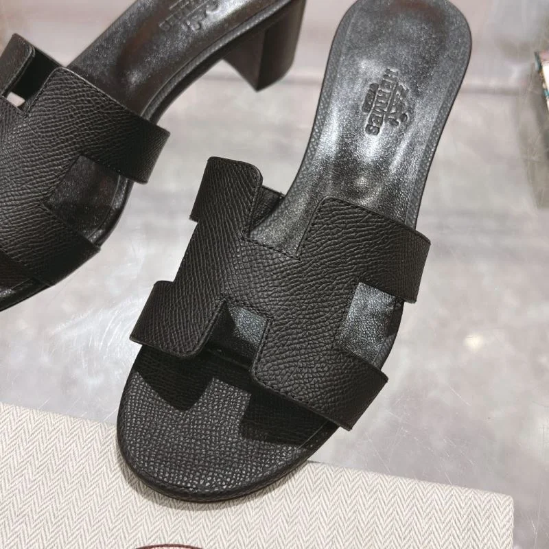 Contemporary Hermes Slippers 28350