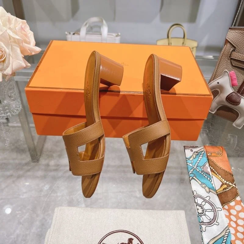 Packable Hermes Slippers 28323