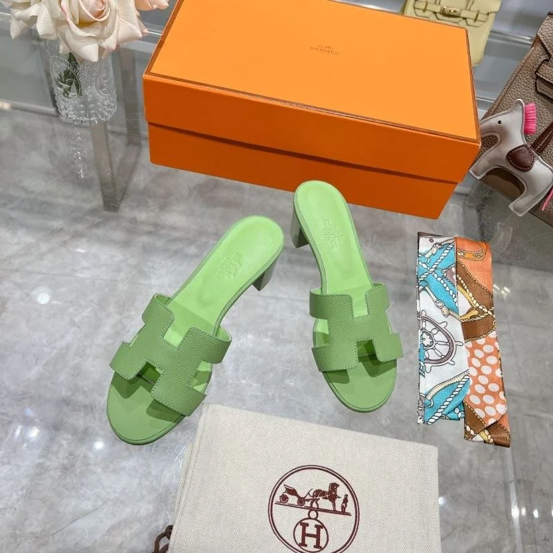 WaterResistant Hermes Slippers 28319