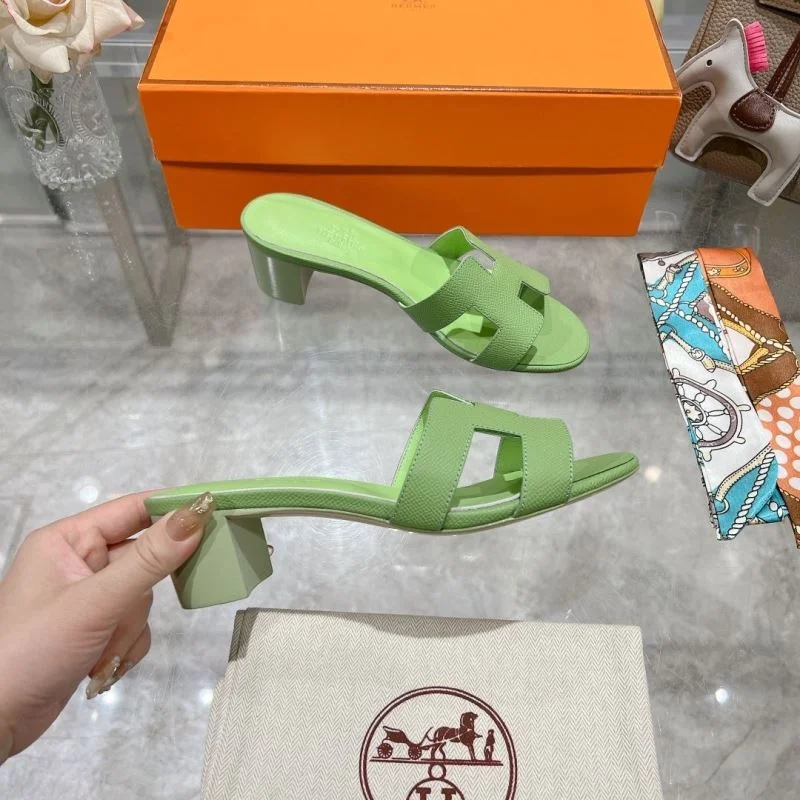 WaterResistant Hermes Slippers 28319