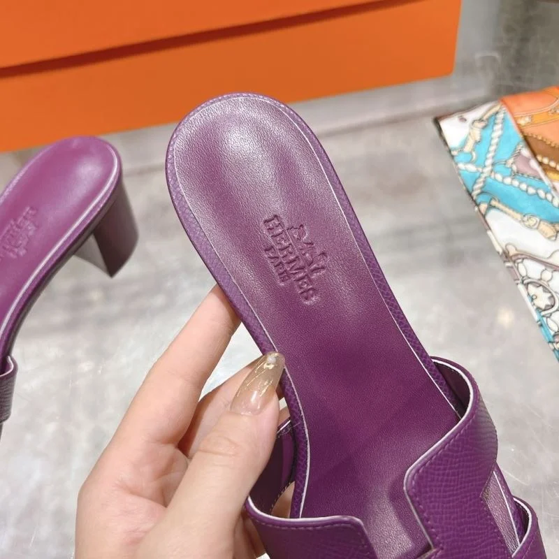 Sleek Hermes Slippers 28313